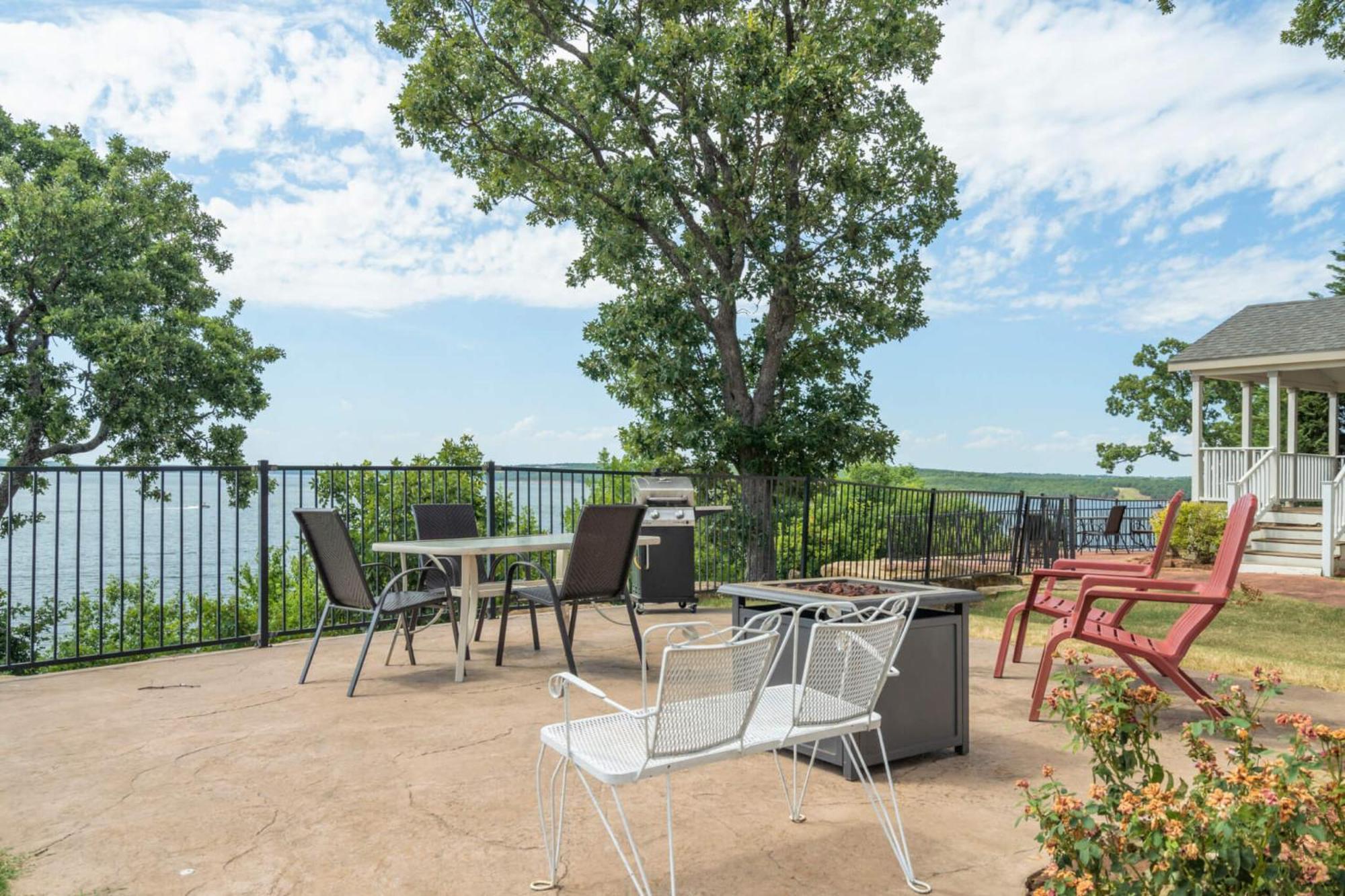 Crosstimbers Marina And Cottages Sperry Bagian luar foto