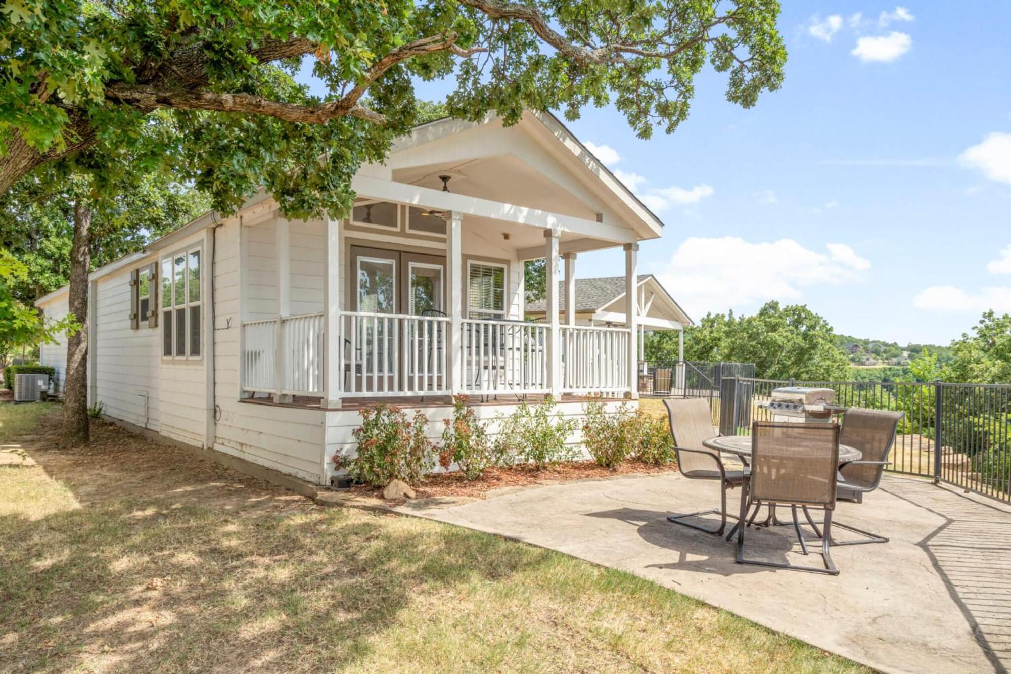 Crosstimbers Marina And Cottages Sperry Bagian luar foto